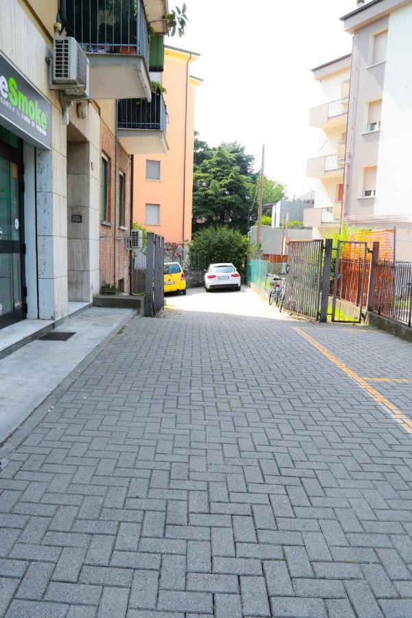 Guest House Simonazzi Reggio Emilia Exterior photo