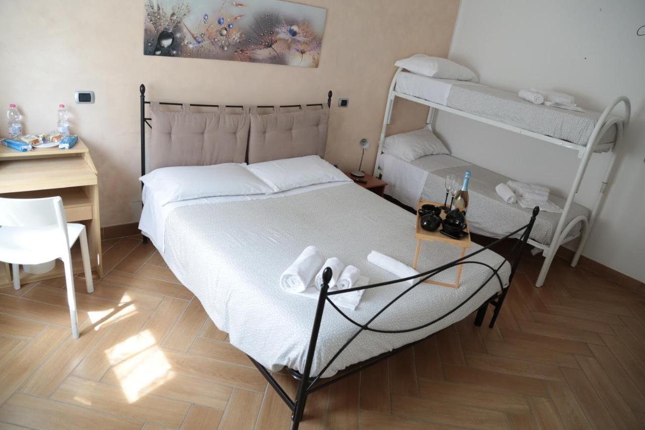 Guest House Simonazzi Reggio Emilia Exterior photo