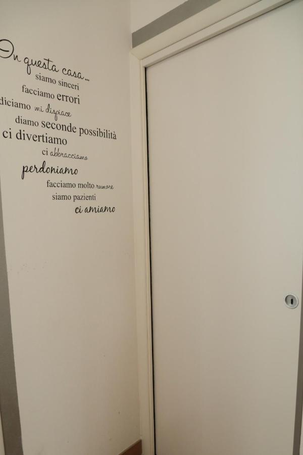 Guest House Simonazzi Reggio Emilia Exterior photo
