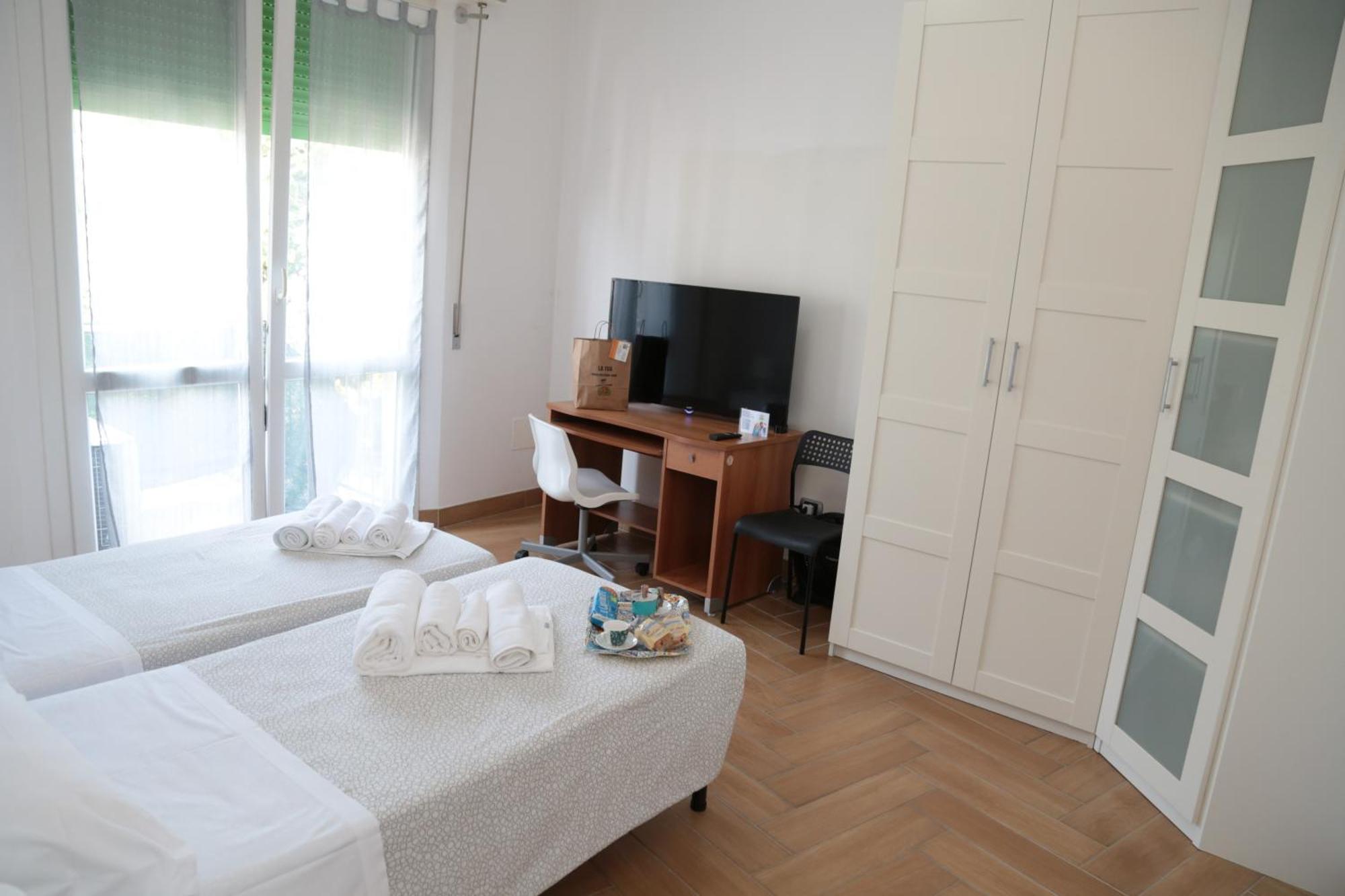 Guest House Simonazzi Reggio Emilia Exterior photo