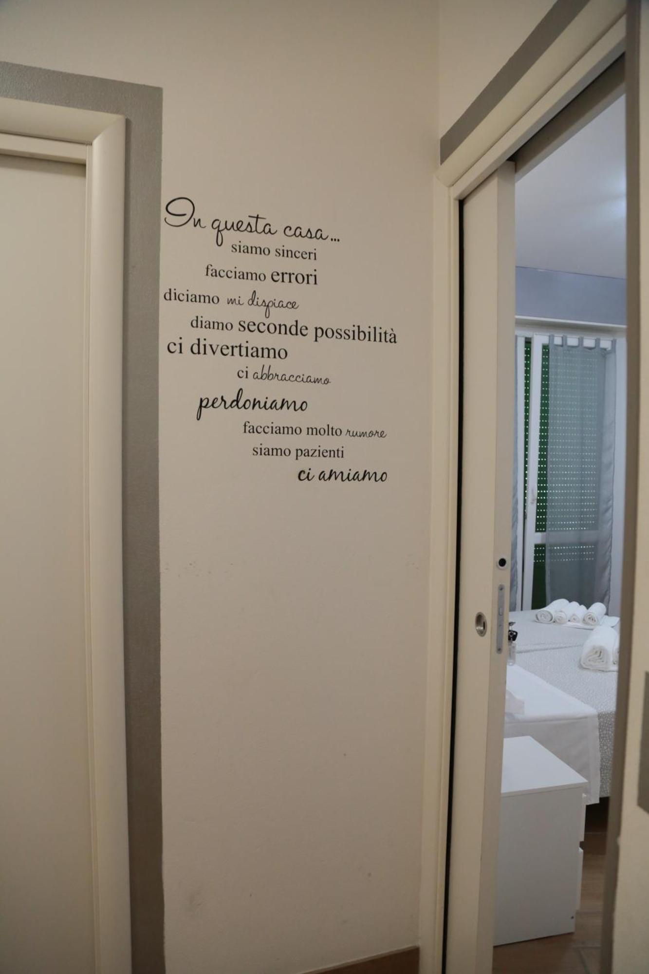 Guest House Simonazzi Reggio Emilia Exterior photo